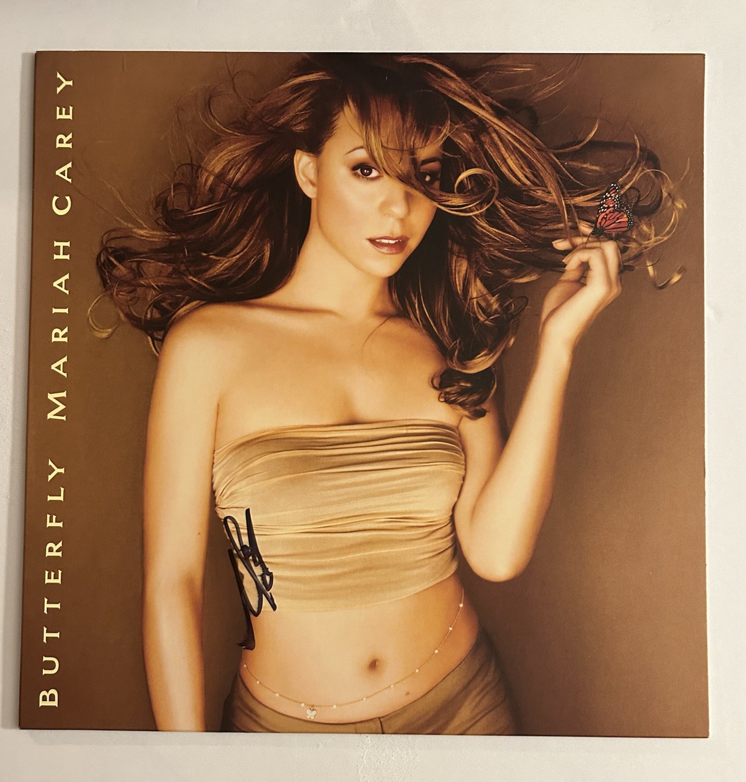 Mariah Carey Signed Vinyl Butterfly Album (Proof Pic) Autograph Mariah Carey Signed Vinyl Butterfly Album (Proof Pic) Autograph