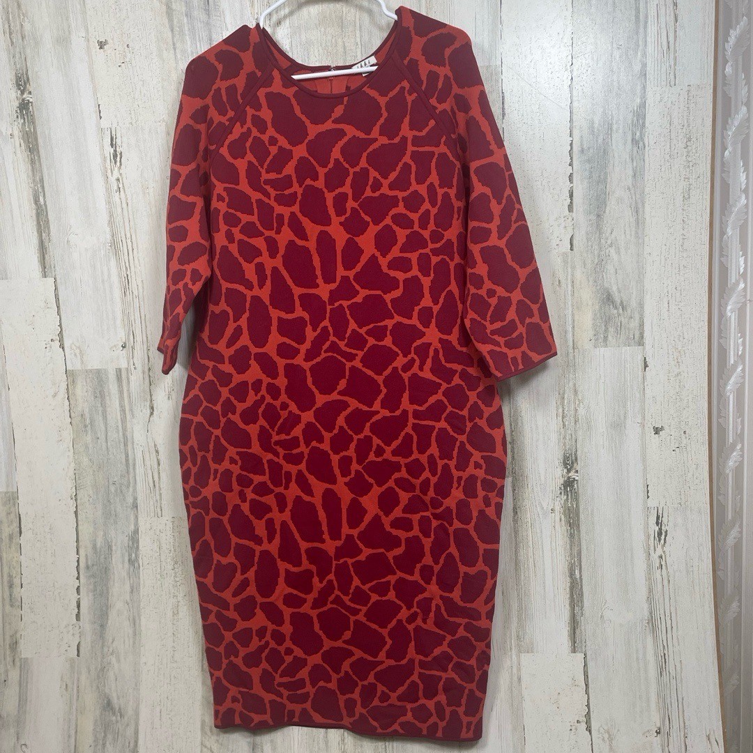 I.B.B.I. Womens Medium Red Abstract Heavy Knit Dress Crew Neck 3/4 Sleeve