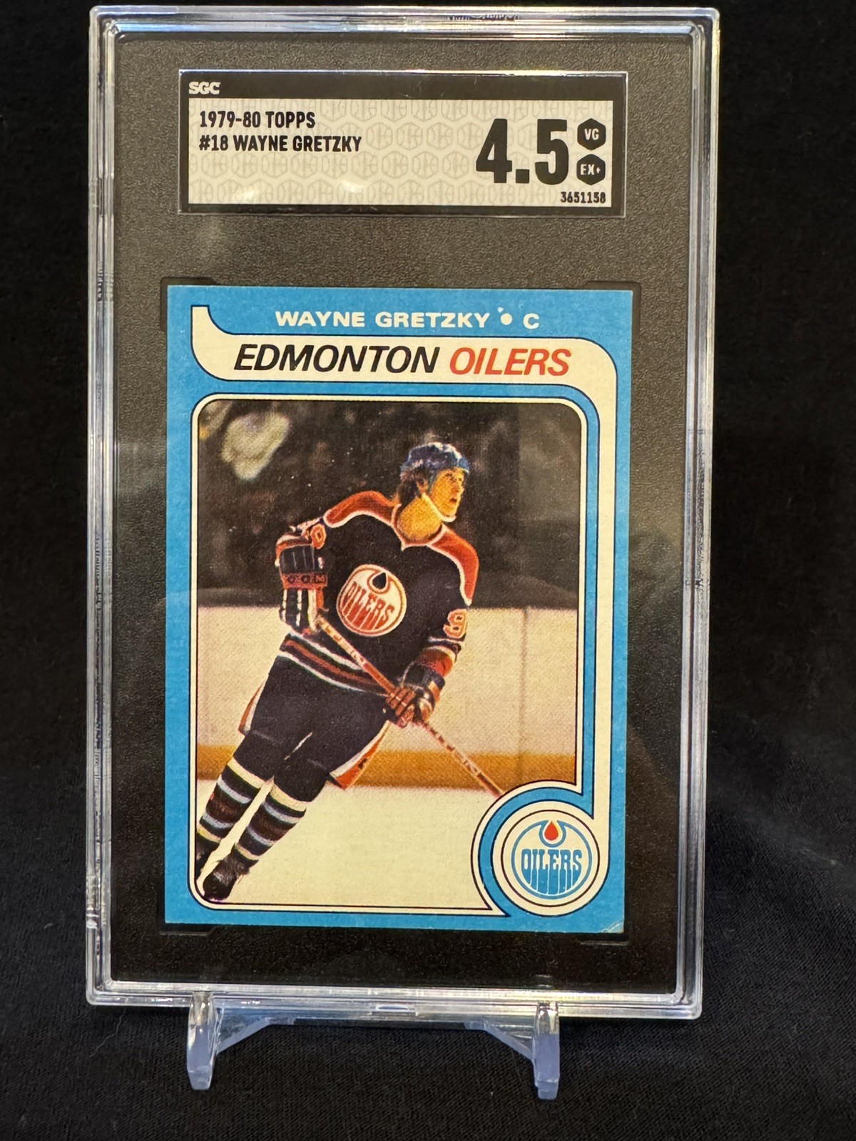 1979-80 Topps - Wayne Gretzky #18 RC - SGC 4.5 super clean 🔥 1979-80 Topps - Wayne Gretzky #18 RC - SGC 4.5 super clean 🔥