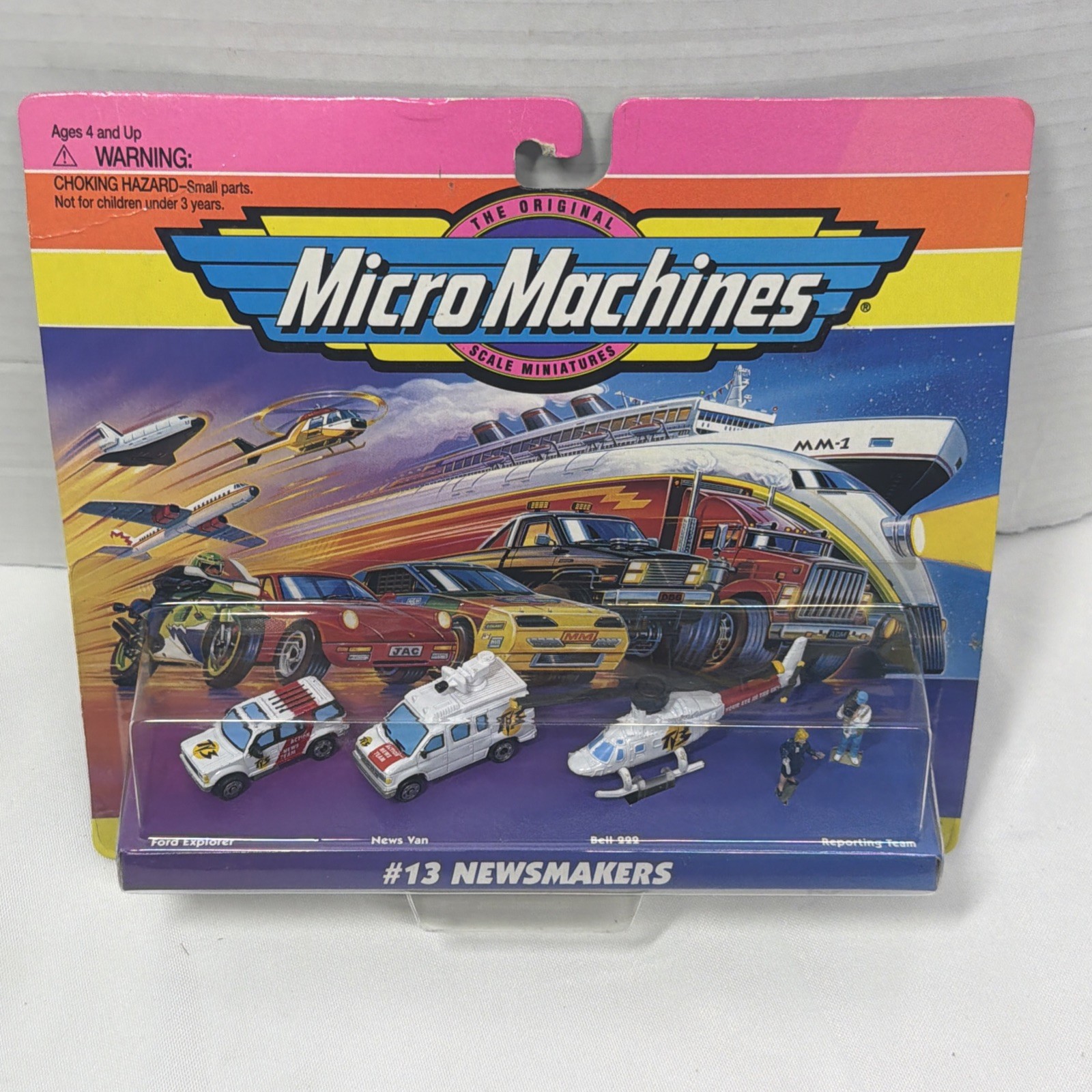 Galoob Micro Machines #13 Newsmakers Set 75030 Sealed - Minor Corner Crease Galoob Micro Machines #13 Newsmakers Set 75030 Sealed - Minor Corner Crease