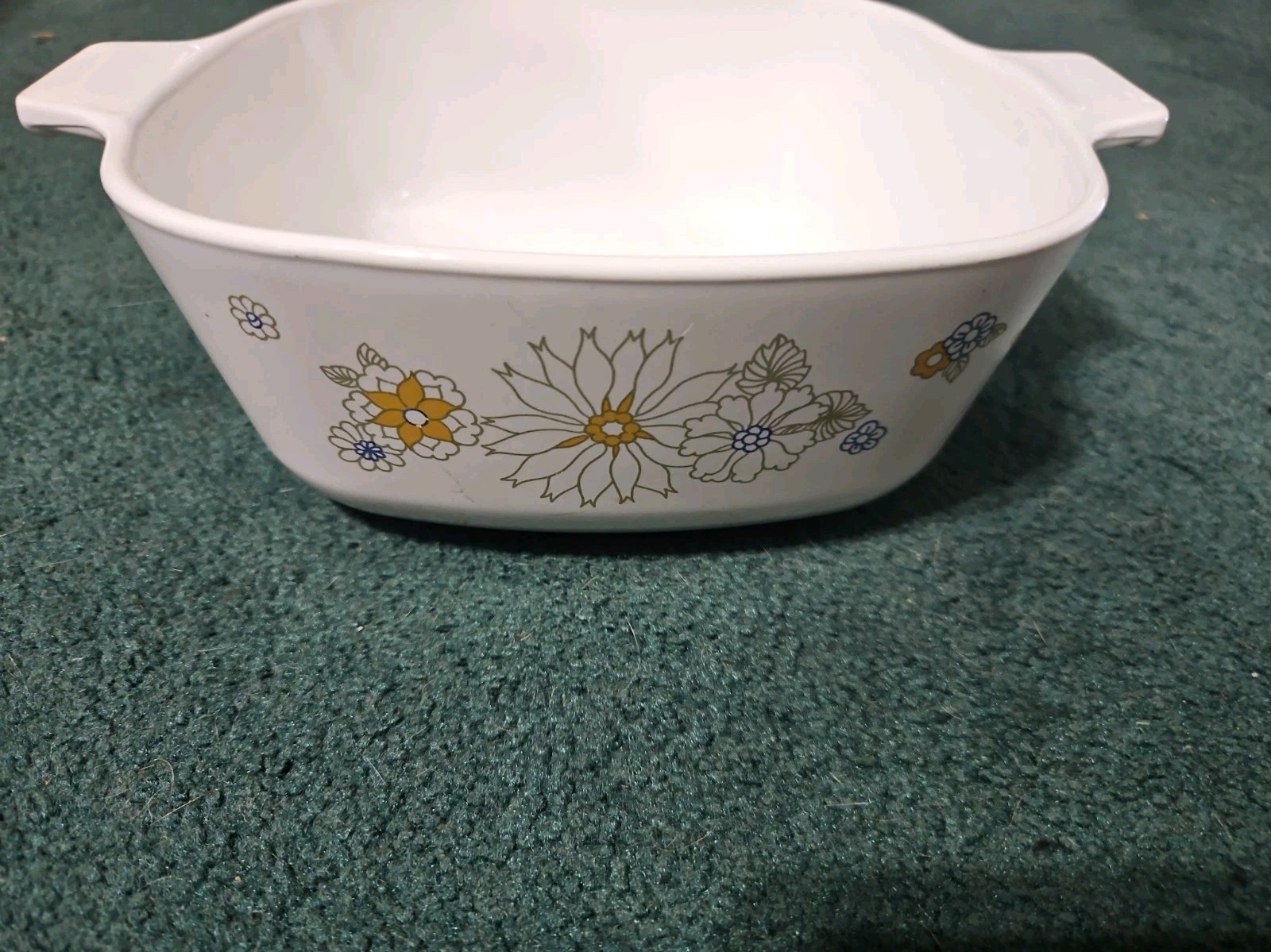 Corning ware floral Bouquet 1 1/2qt Casserole Baking Dish Vintage