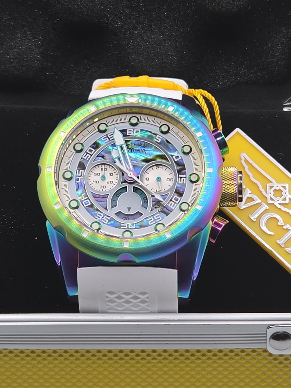 Retail $499.00 Invicta Speedway Men's 50mm Rainbow Iridescent Dial Chrono 69835