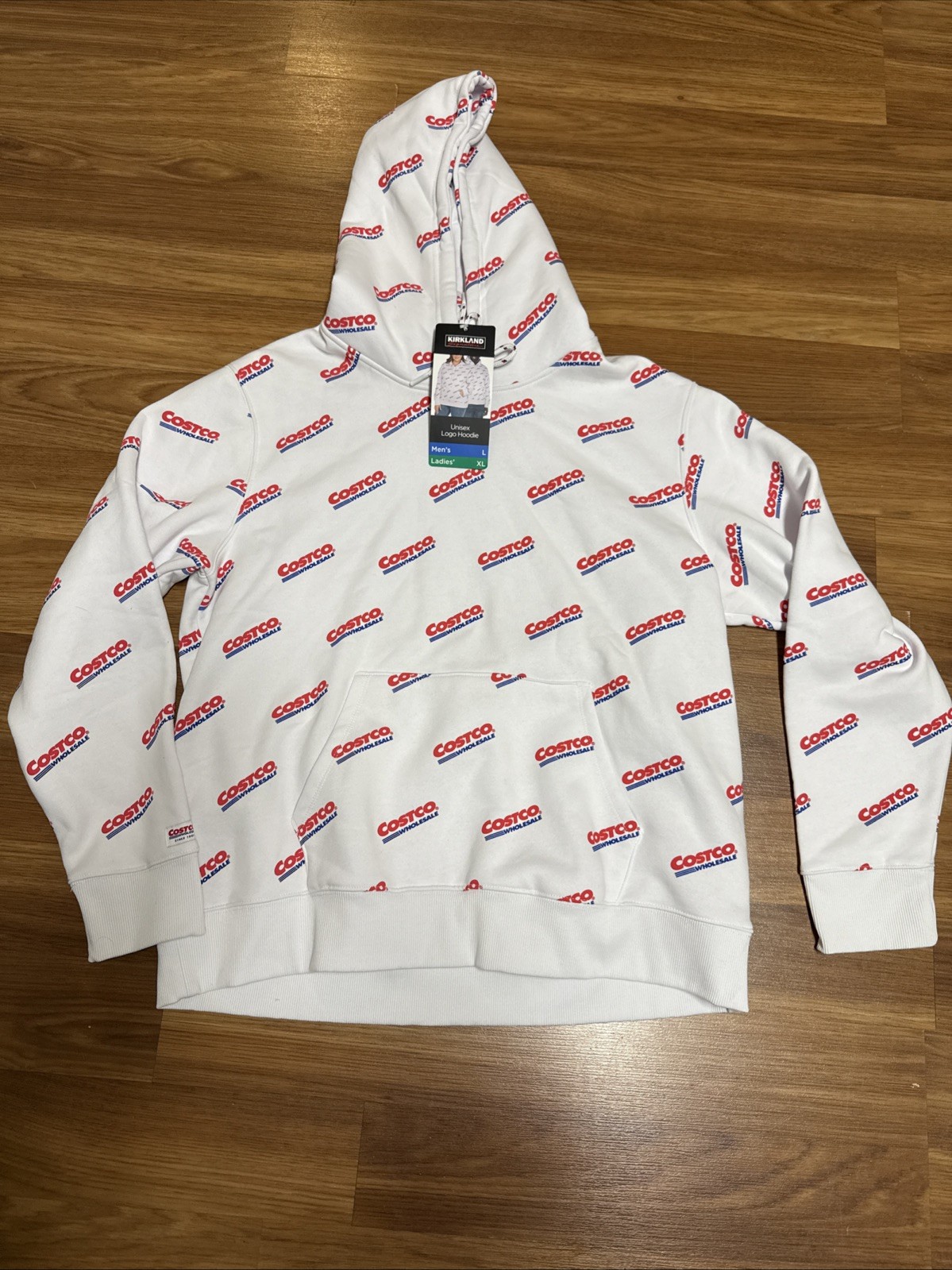 Costco Wholesale Unisex Logo Hoodie, White, Men\'s Large/Women\'s X-Large Costco Wholesale Unisex Logo Hoodie, White, Men\'s Large/Women\'s X-Large
