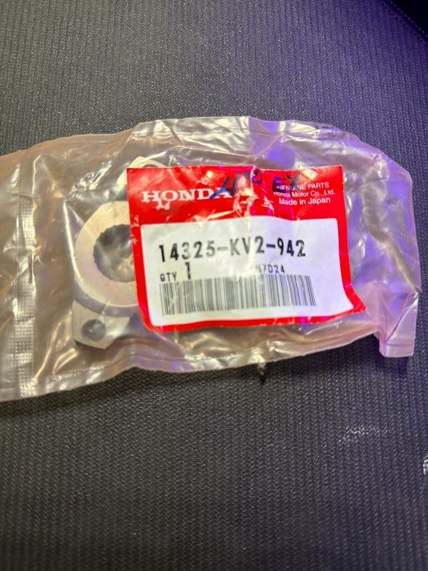 NOS HONDA 14325-KV2-942 FLANGE, CAM SPROCKET