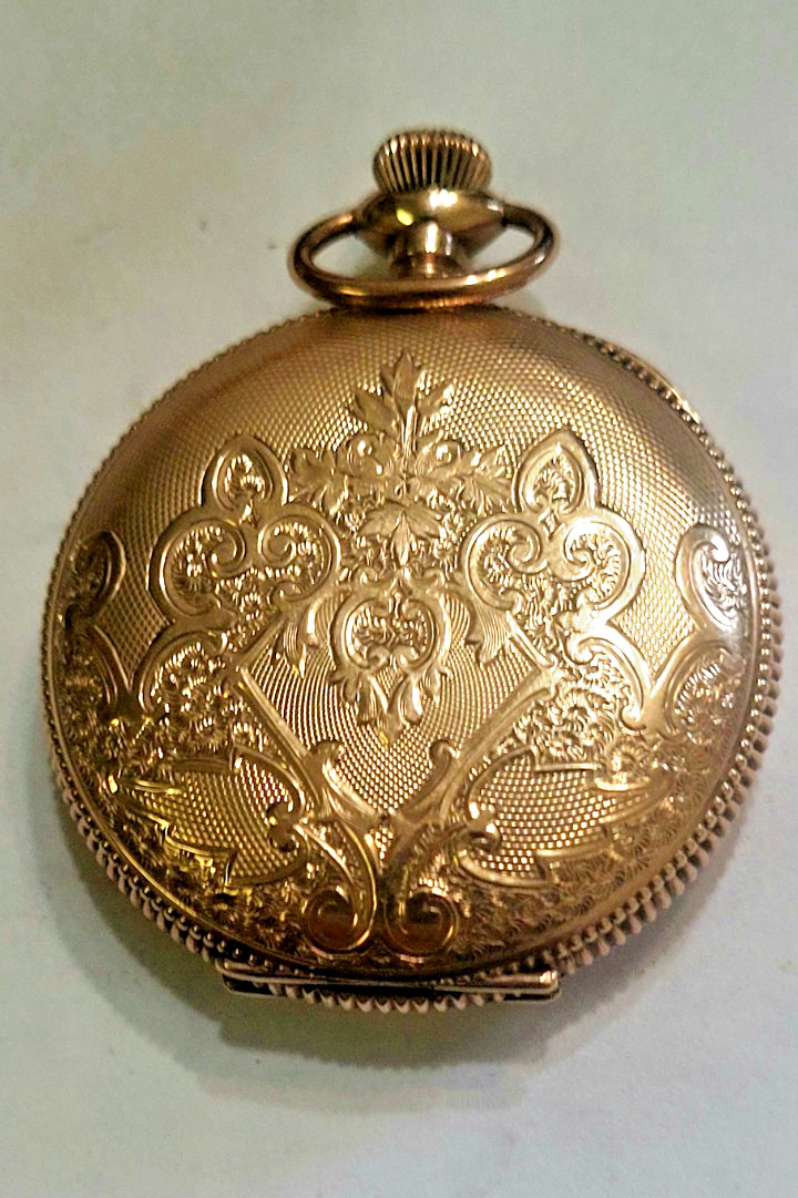 Vintage 1897 Waltham Seaside GF Ladies Hunter Case Pocket Watch  Size 6  RUNS
