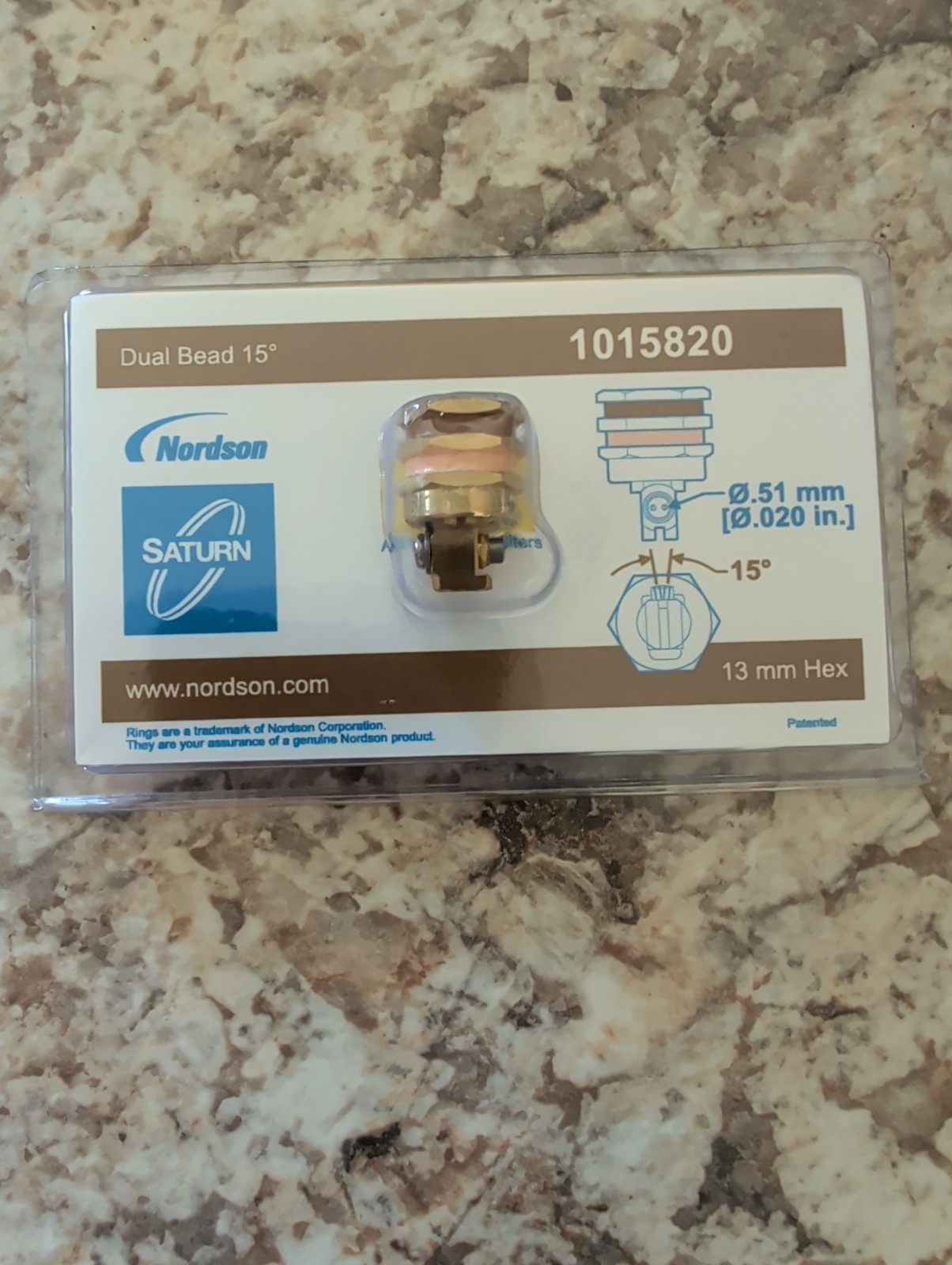 Nordson 1015820 Hot Melt Nozzle Brand NEW - 1 Unit - Make Offer On Lot Nordson 1015820 Hot Melt Nozzle Brand NEW - 1 Unit - Make Offer On Lot