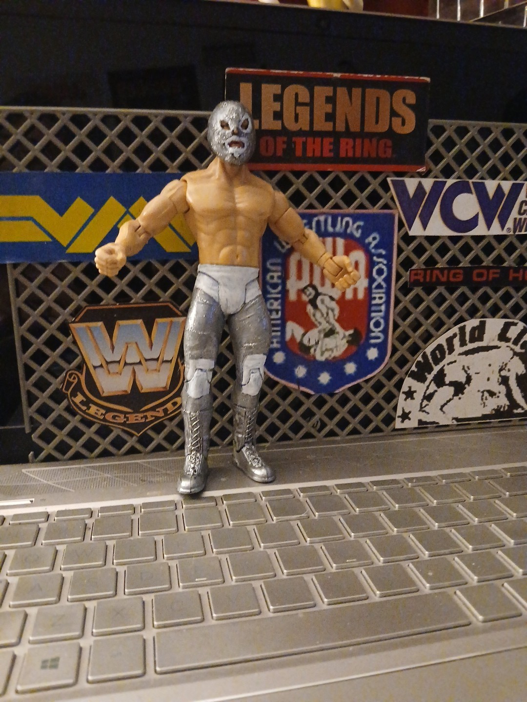 custom WRESTLING LUCHA LIBRE FIGURE EL SANTO FIGURE custom WRESTLING LUCHA LIBRE FIGURE EL SANTO FIGURE