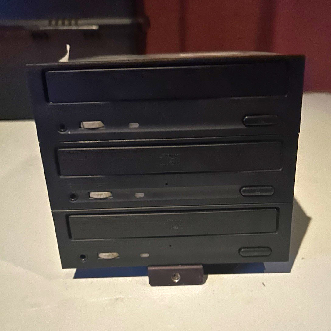 3x SCSI CD DVD ROM Drives 5.25” Stack – Vintage PC Mac + DTS Theater System