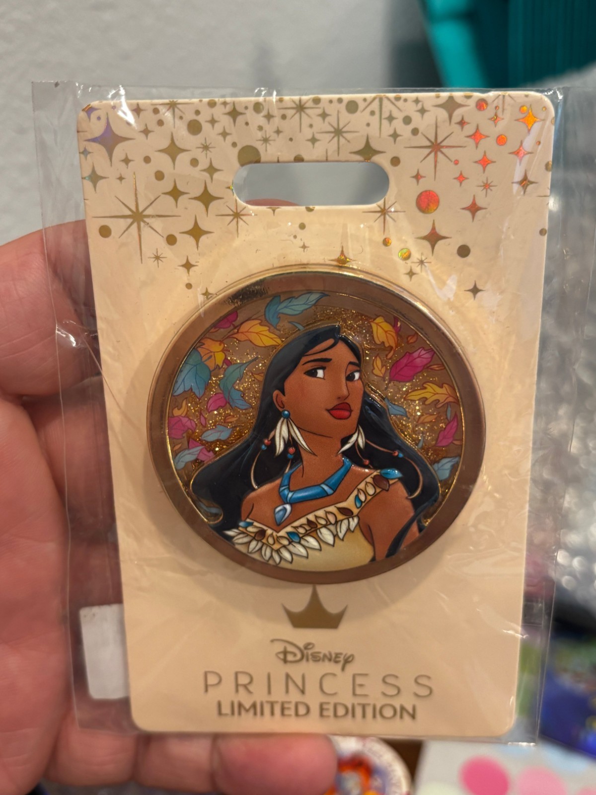 WDI d23 Disney Glitter Princess Pin - Pocahontas WDI d23 Disney Glitter Princess Pin - Pocahontas