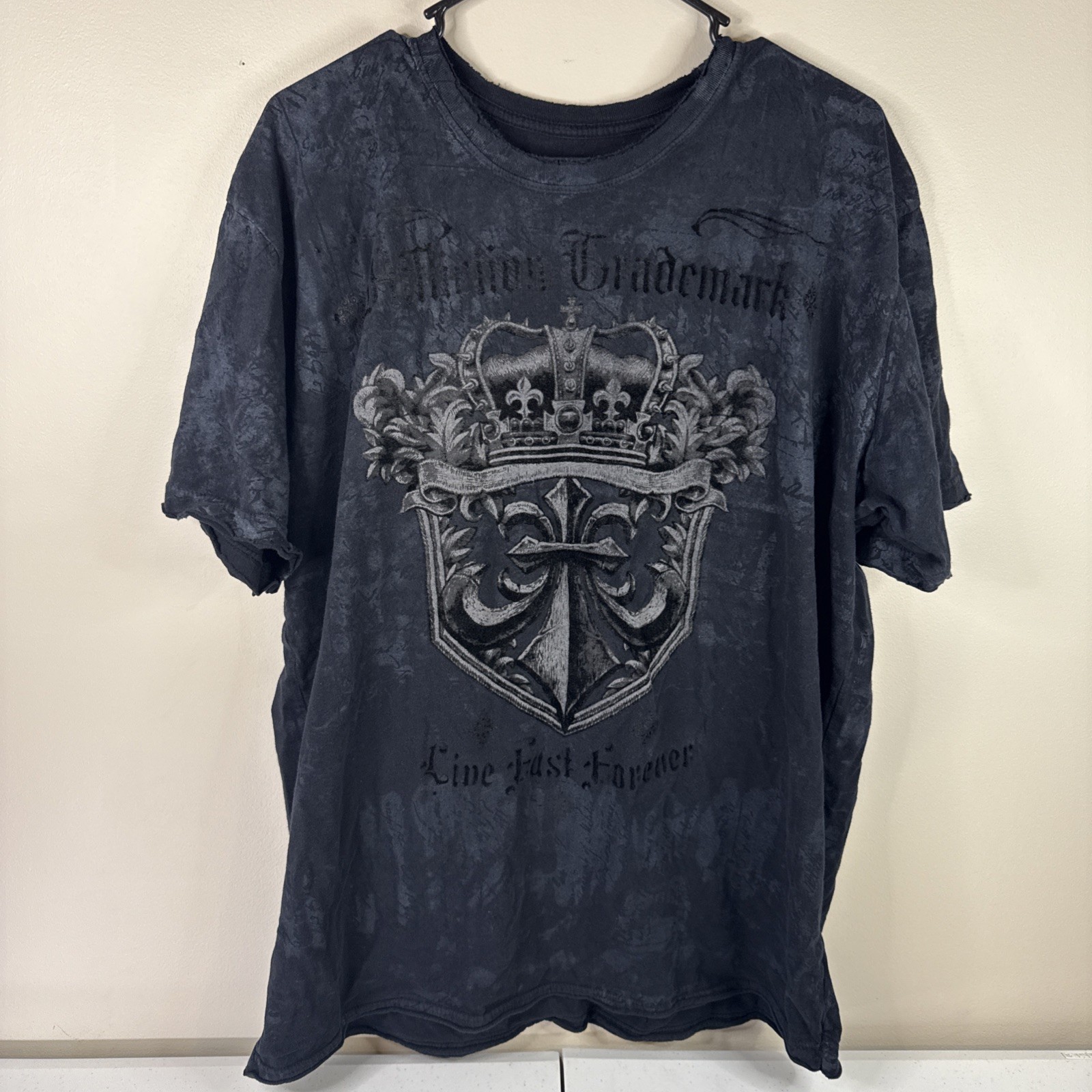 Y2K Affliction Live Fast T-Shirt Men\'s 2XL Black Graphic Fleur-de-lis