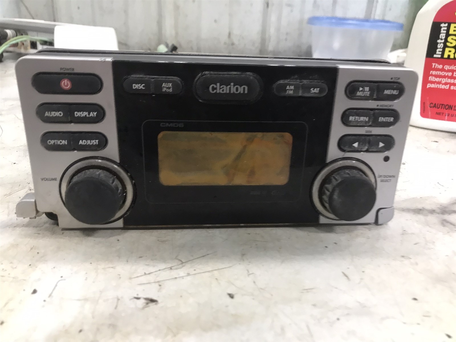 13 Formula 240 BR Boat Clarion CMD6 radio
