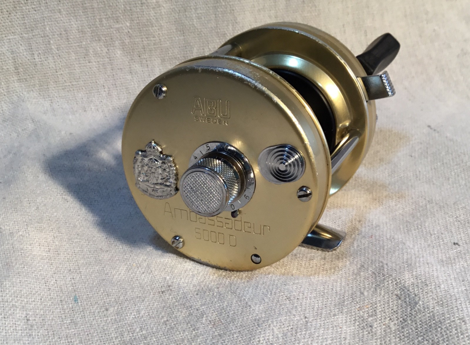 1974 ABU AMBASSADEUR 5000D casting reel, Champage Gold made in Sweden