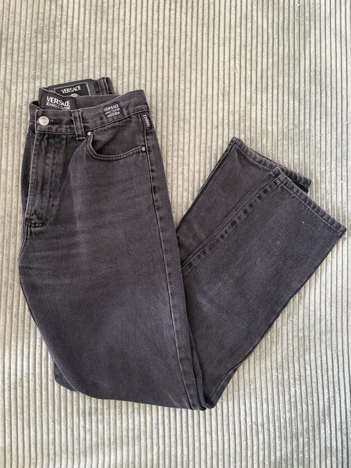 Versace Jeans Couture Gray Dark Wash Straight Fit Mid Rise Logo Denim Jeans Versace Jeans Couture Gray Dark Wash Straight Fit Mid Rise Logo Denim Jeans
