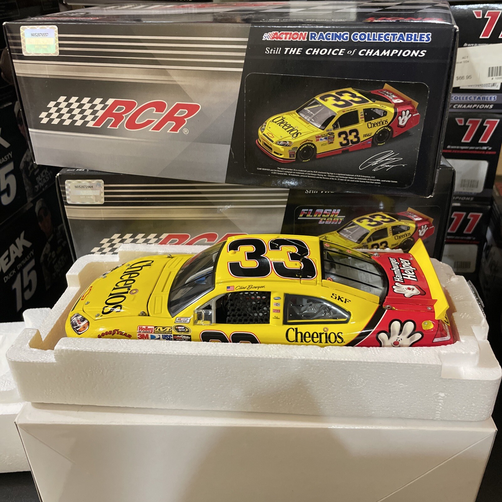nascar diecast 1 24 # 33 2011 Clint bowyer cheerios