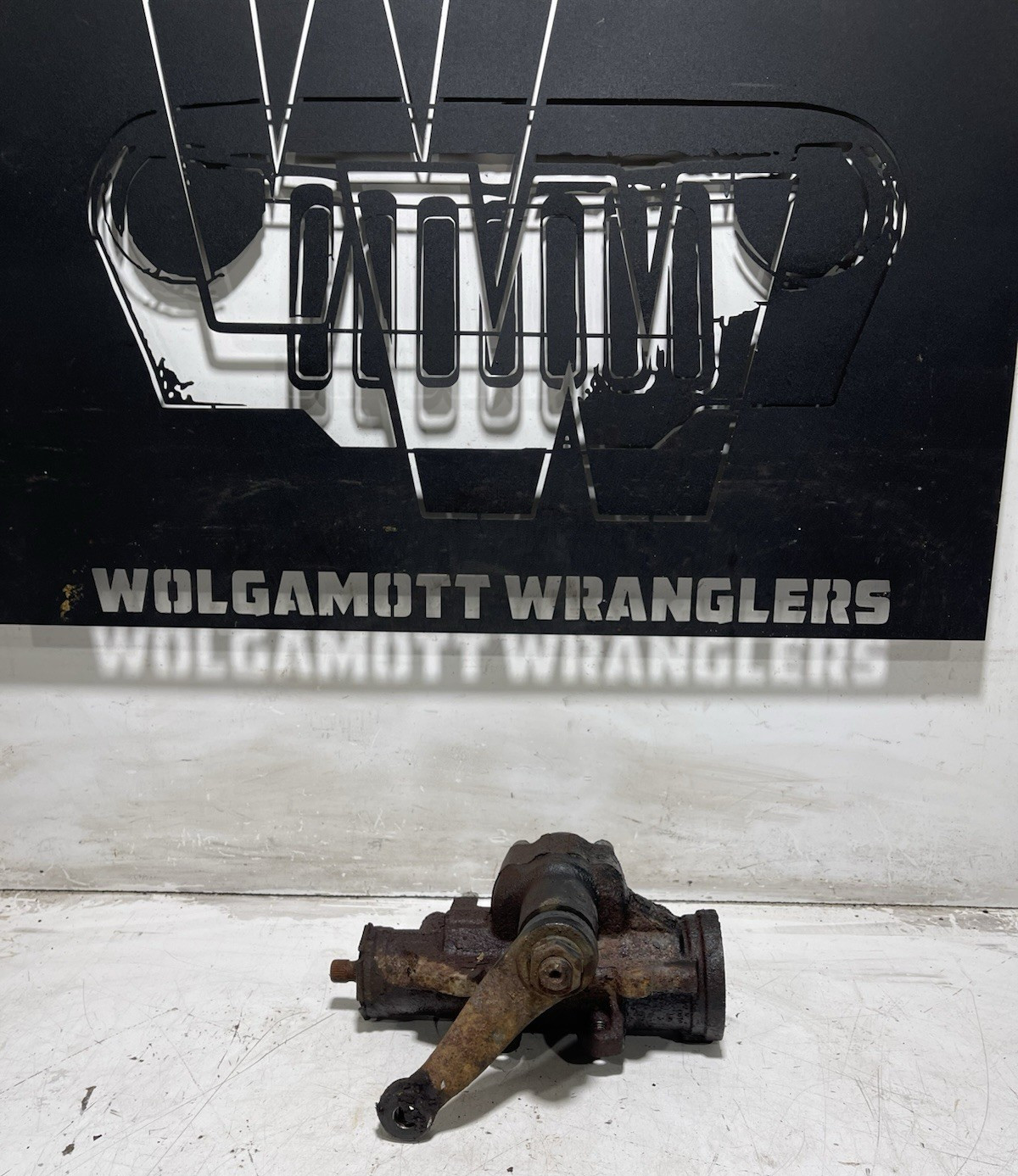 Power Steering Gearbox Assembly w/ Pitman Arm 52089046AC 97-02 Jeep TJ Wrangler Power Steering Gearbox Assembly w/ Pitman Arm 52089046AC 97-02 Jeep TJ Wrangler