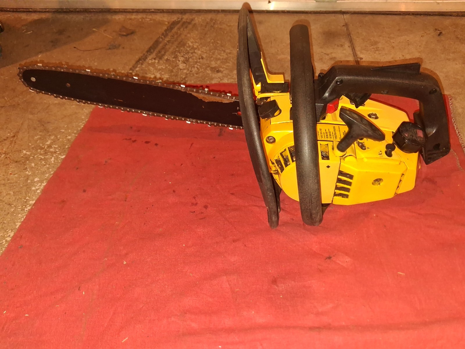 Great Condition Vintage McCulloch Power Mac 310 Chainsaw BAR & Chain Mini Great Condition Vintage McCulloch Power Mac 310 Chainsaw BAR & Chain Mini