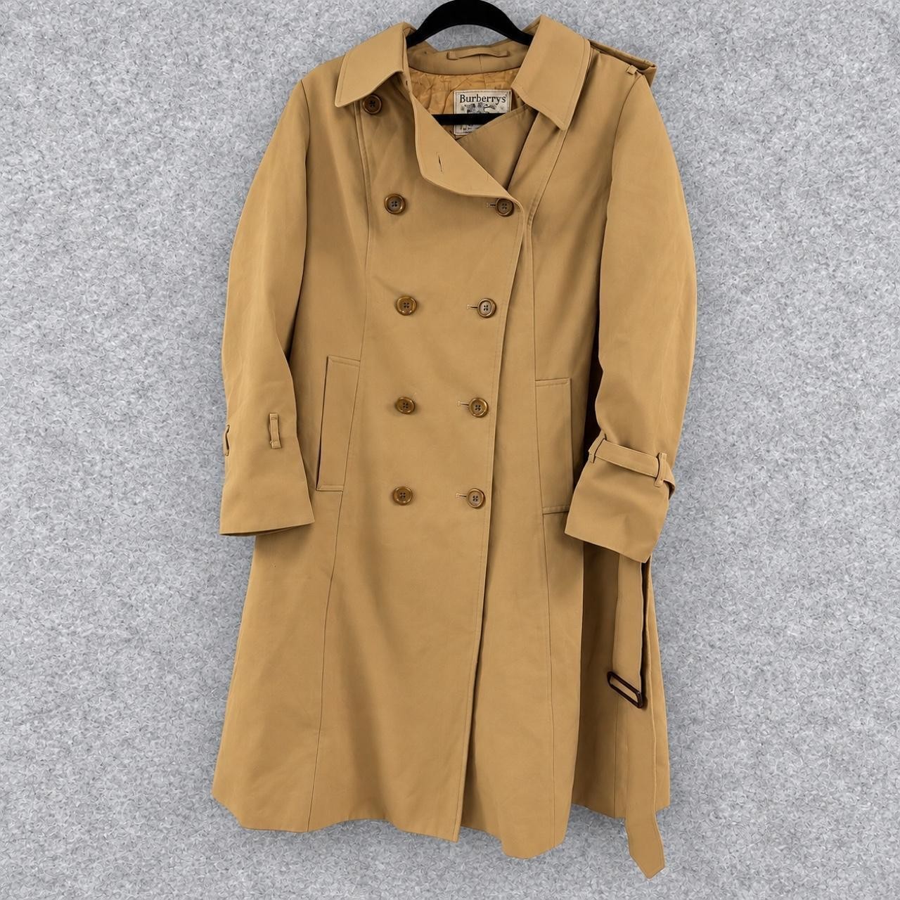 Vintage 1980s Burberry London Double Breasted Beige Trench Coat Size L Vintage 1980s Burberry London Double Breasted Beige Trench Coat Size L