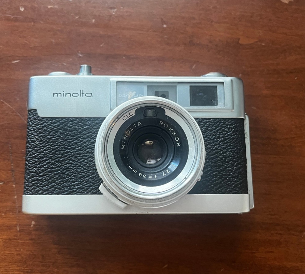 Minolta AL-F Rangefinder Film Camera w/ Rokkor Lens - Light Meter not Working Minolta AL-F Rangefinder Film Camera w/ Rokkor Lens - Light Meter not Working