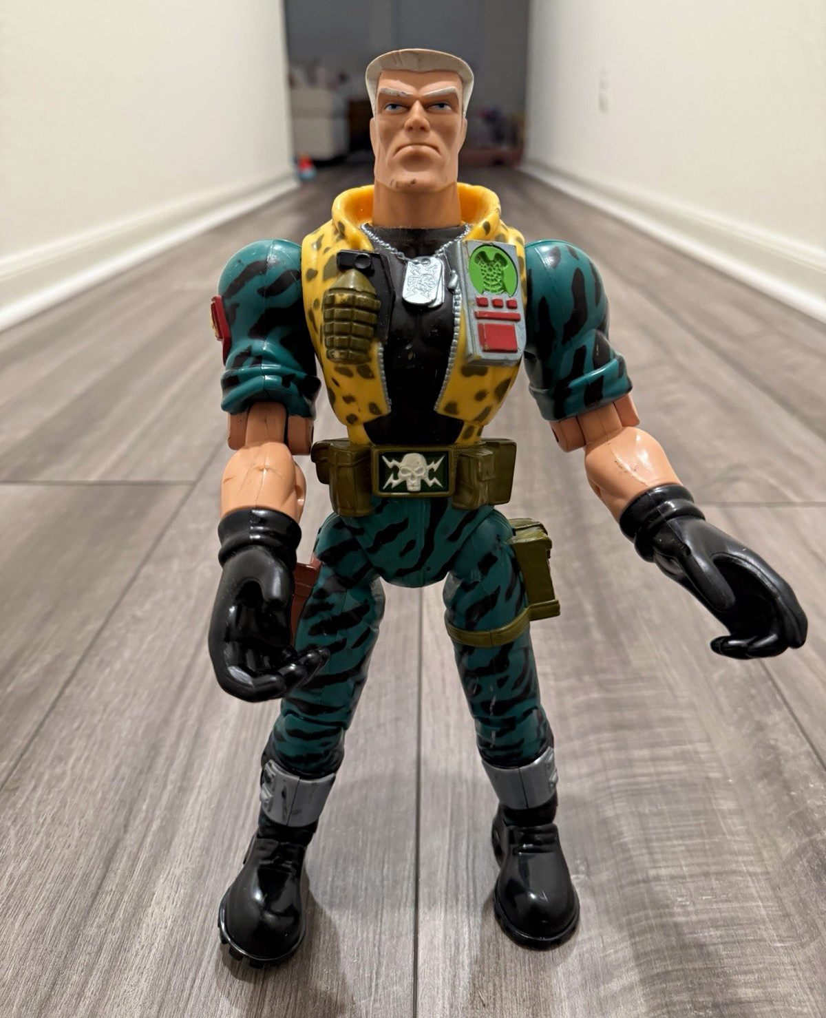 Vintage 1998 Small Soldiers 12” Talking Major Chip Hazard Hasbro Figure WORKS