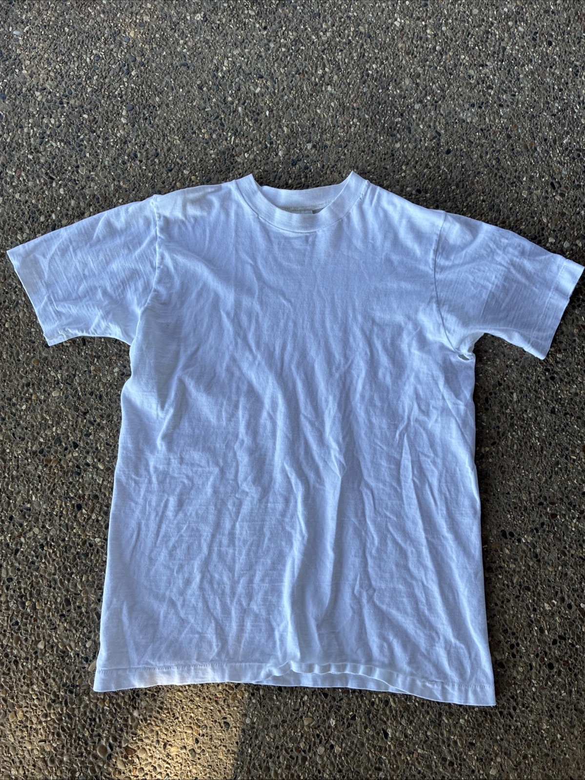 VTG 70s Plain White Cotton T Shirt Mens M Single Stitch Paper Thin Combed Cotton VTG 70s Plain White Cotton T Shirt Mens M Single Stitch Paper Thin Combed Cotton