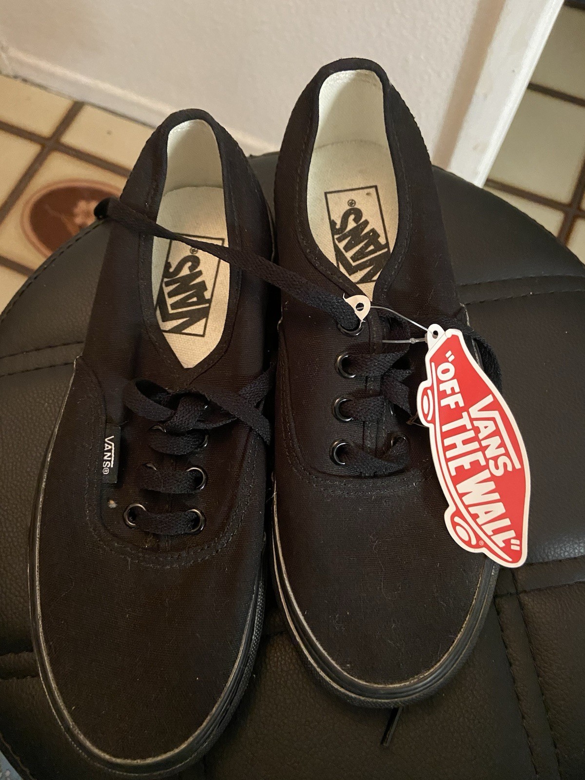 Vans Authentic Black Canvas Sneakers Men’s Women’s Casual Shoes New Without Box