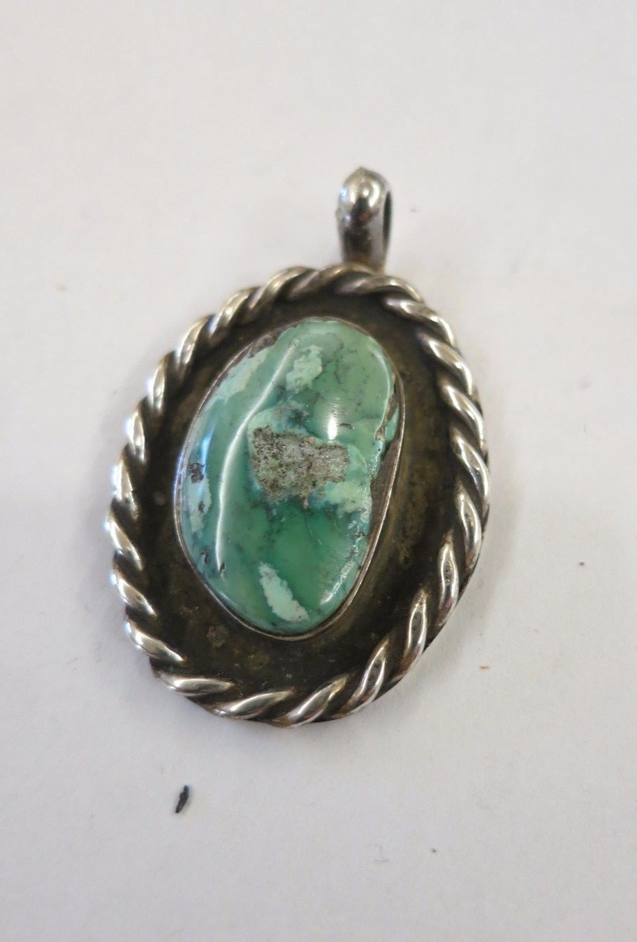VINTAGE STERLING SILVER KINGSTON TURQUOISE JADE PENDENT 925 VINTAGE STERLING SILVER KINGSTON TURQUOISE JADE PENDENT 925