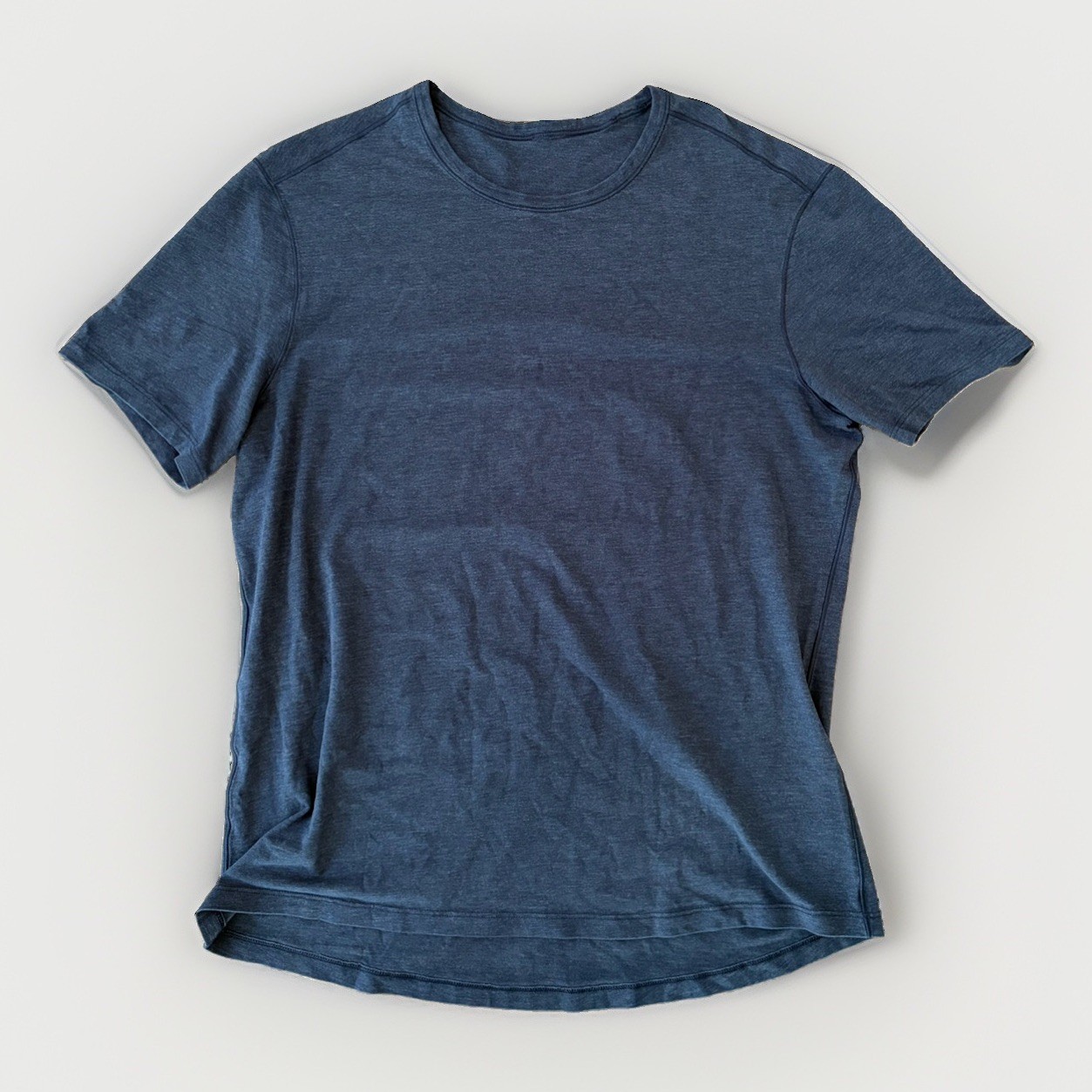 Lululemon Men’s Soft Jersey Short Sleeve Shirt Navy Blue Heather Size M