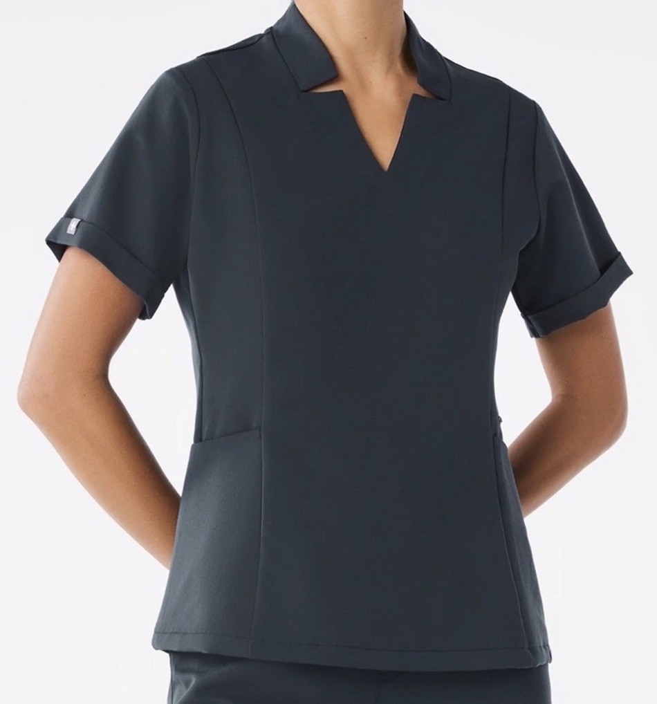 FIGS NWT Scrub Top Quiet Navy Inala Slim Zippered Pocket Technical Collection XL