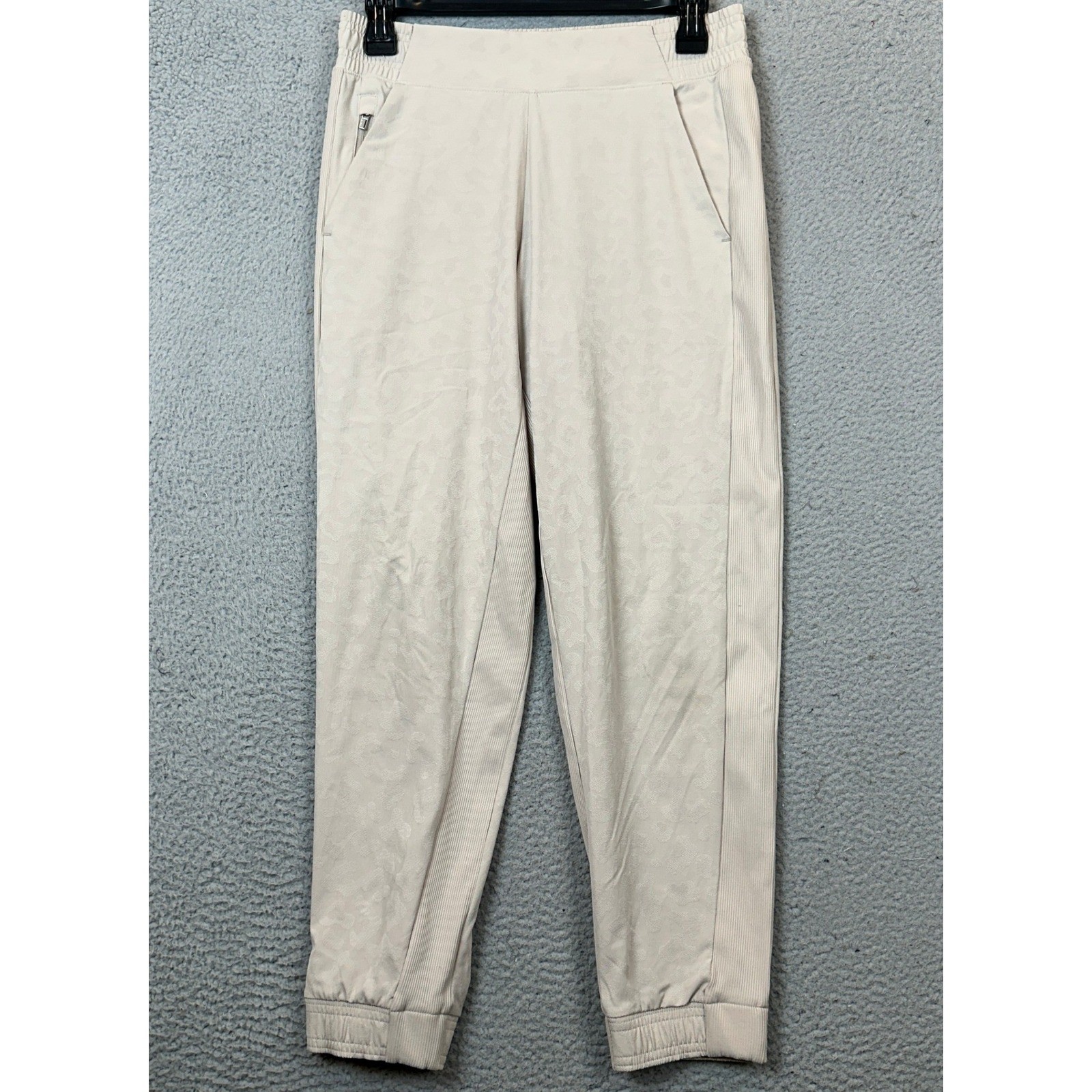Athleta Jogger Womens 2P Petite Brooklyn Textured Beige Leopard Jacquard Stretch
