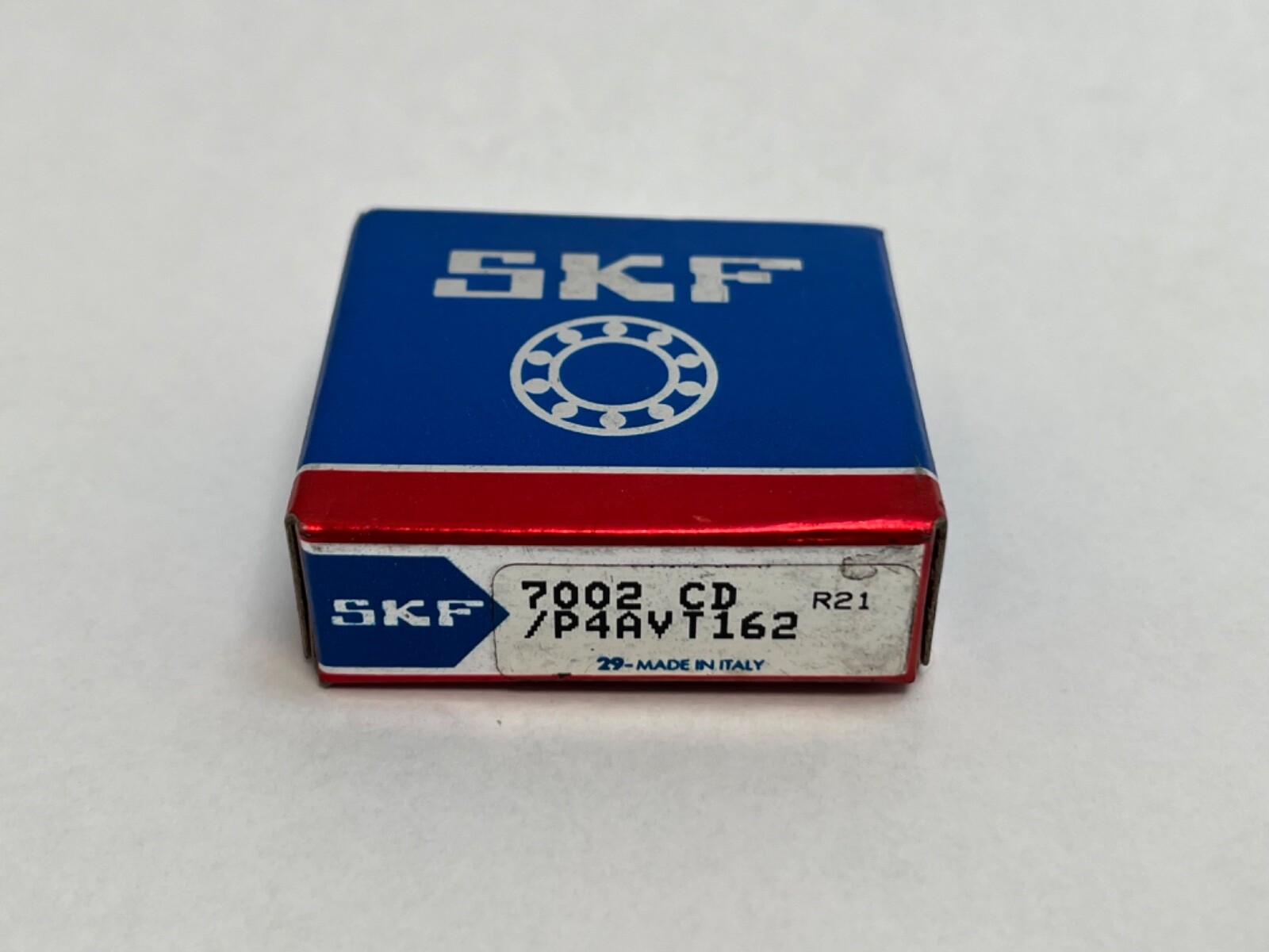 SKF 7002-CD/P4A Bearing 15x32x9 mm 7002C 7002-CD-P4A Italy