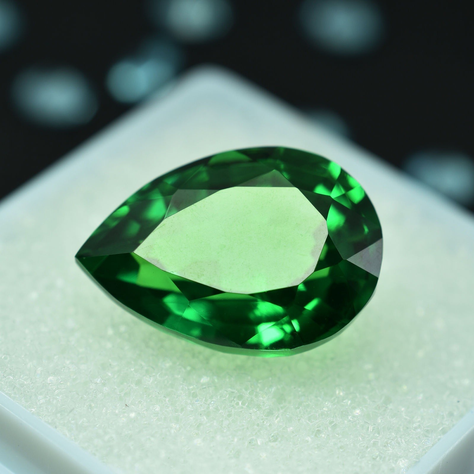 Flawless Natural Tsavorite Garnet Pear Cut Green 10 Ct Certified Loose Gemstone
