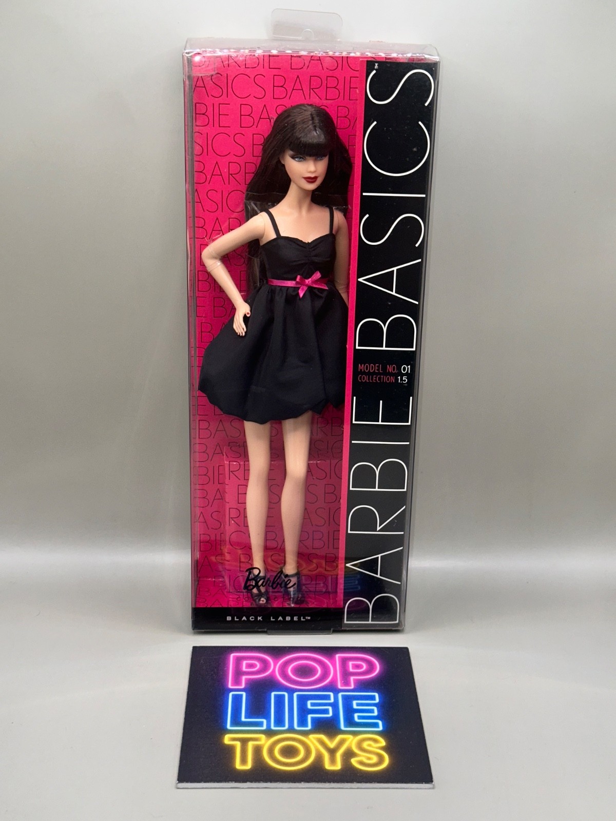 2009 Mattel Barbie Basics “Model No. 01, Collection 1.5” #T2162 *NRFB*