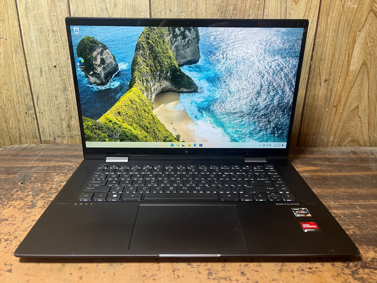 HP Envy x360 Laptop 15-EY0013DX 15.6 HP Envy x360 Laptop 15-EY0013DX 15.6