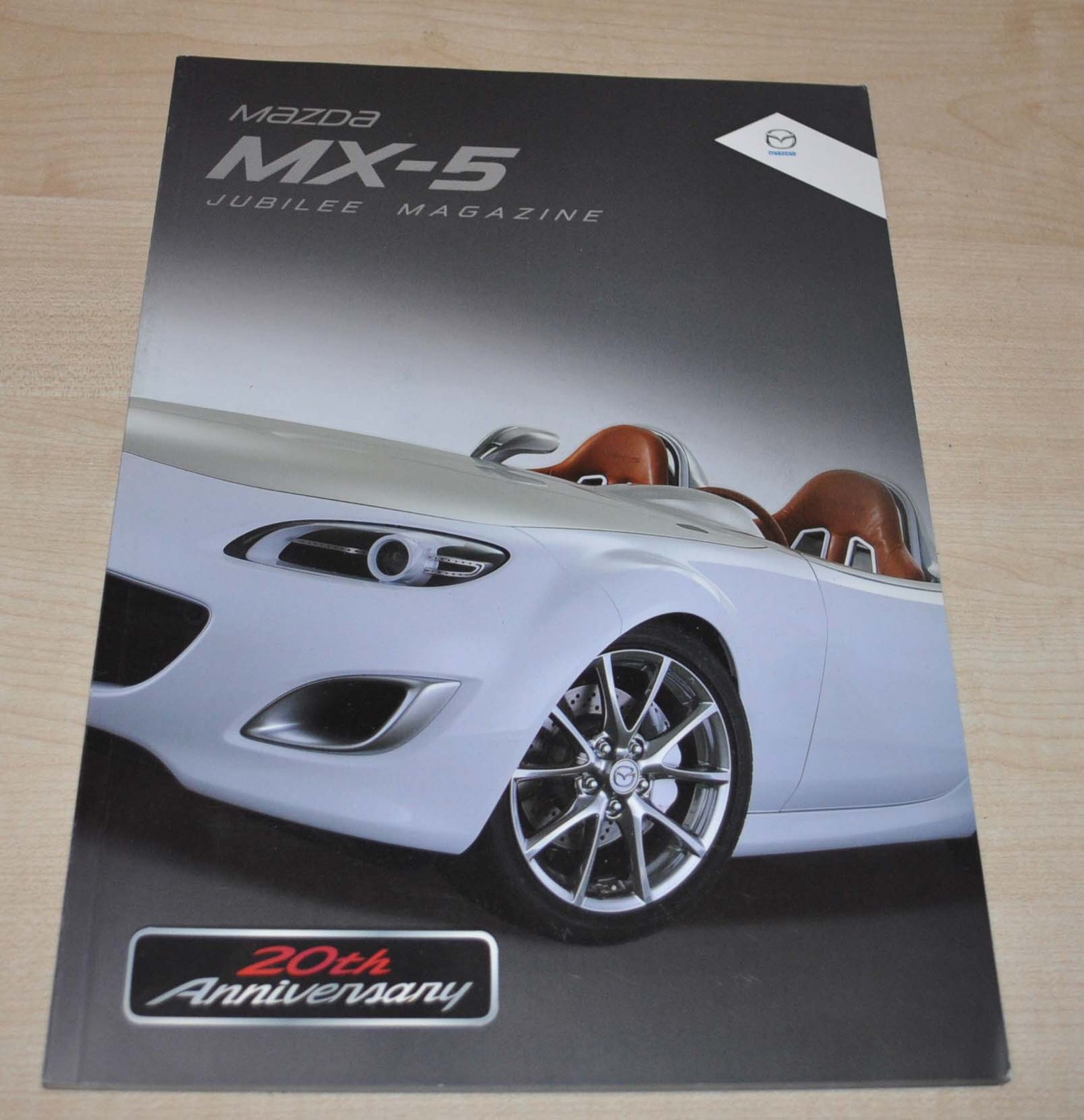 Mazda MX-5 20th Anniversary Jubilee Magazine Brochure Prospekt ENG