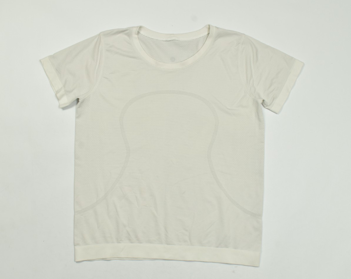 Lululemon Swiftly Tech Short Sleeve Top Beige Crewneck Athletic Shirt Size M / 6