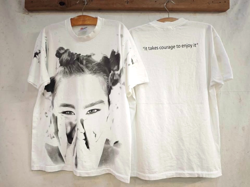 Vintage BJORK 1995 90s Band Courage AOP Sz.L Single Stitch White T-Shirt REPRINT