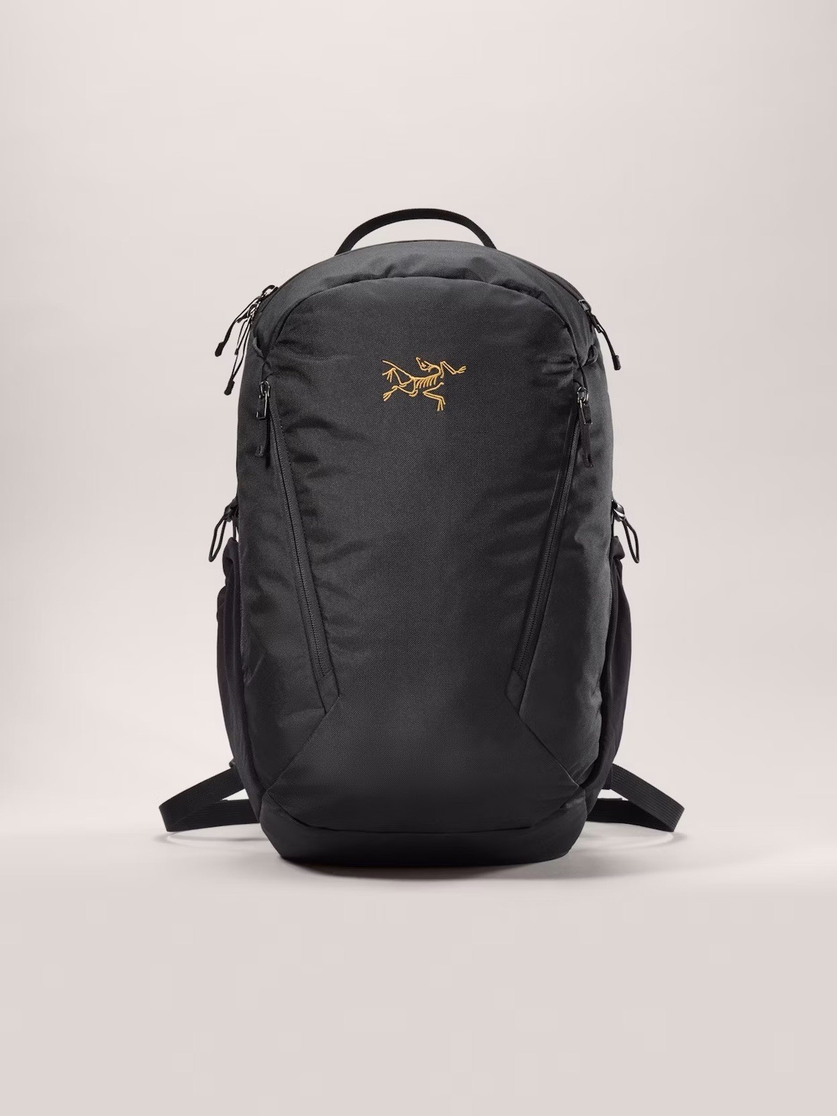 Arc\'teryx Mantis 26L Backpack - Black  NWT Ships Same Day