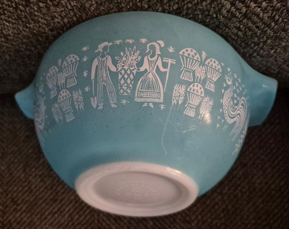 Vintage PYREX 442 1.5 Qt Amish Butterprint Bowl Turquoise Cinderella 1 1/2 quart Vintage PYREX 442 1.5 Qt Amish Butterprint Bowl Turquoise Cinderella 1 1/2 quart
