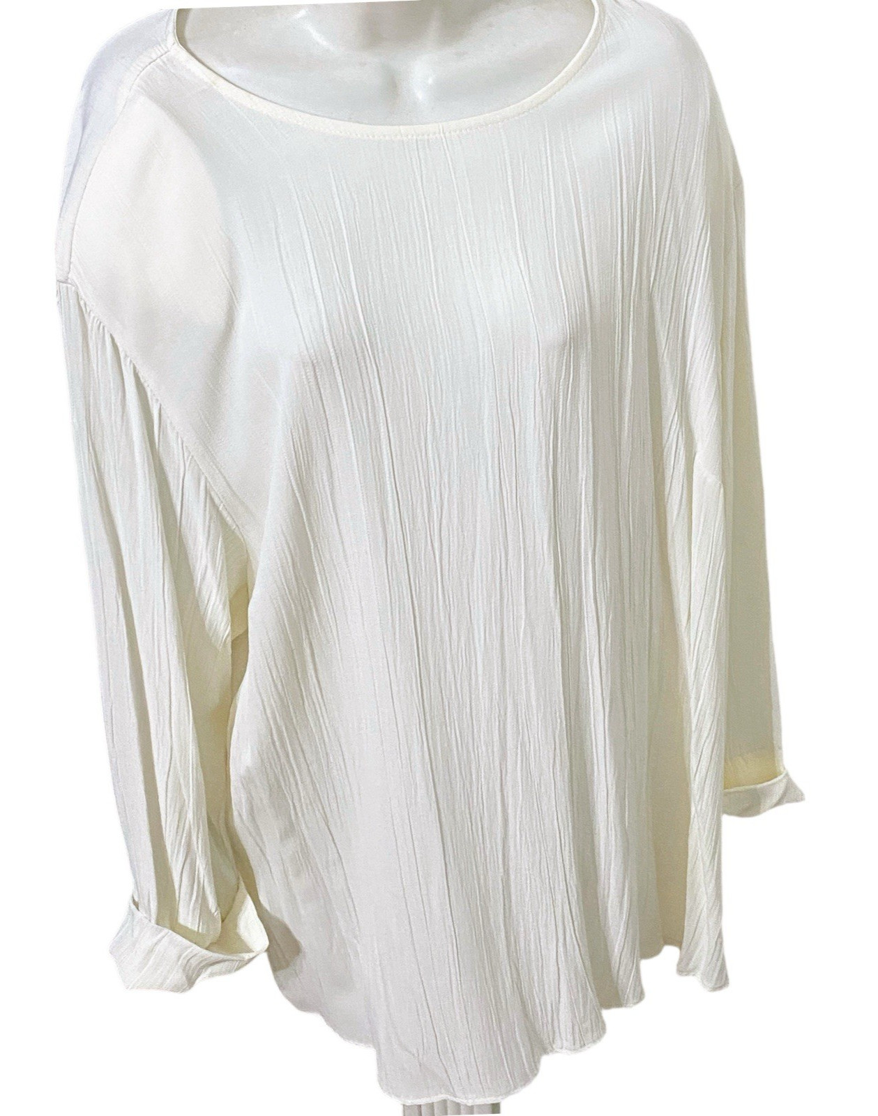 Womens White Tunic Tops Ladies Casual Textured T Shirt Blouse Plus Size 2X NWT Womens White Tunic Tops Ladies Casual Textured T Shirt Blouse Plus Size 2X NWT