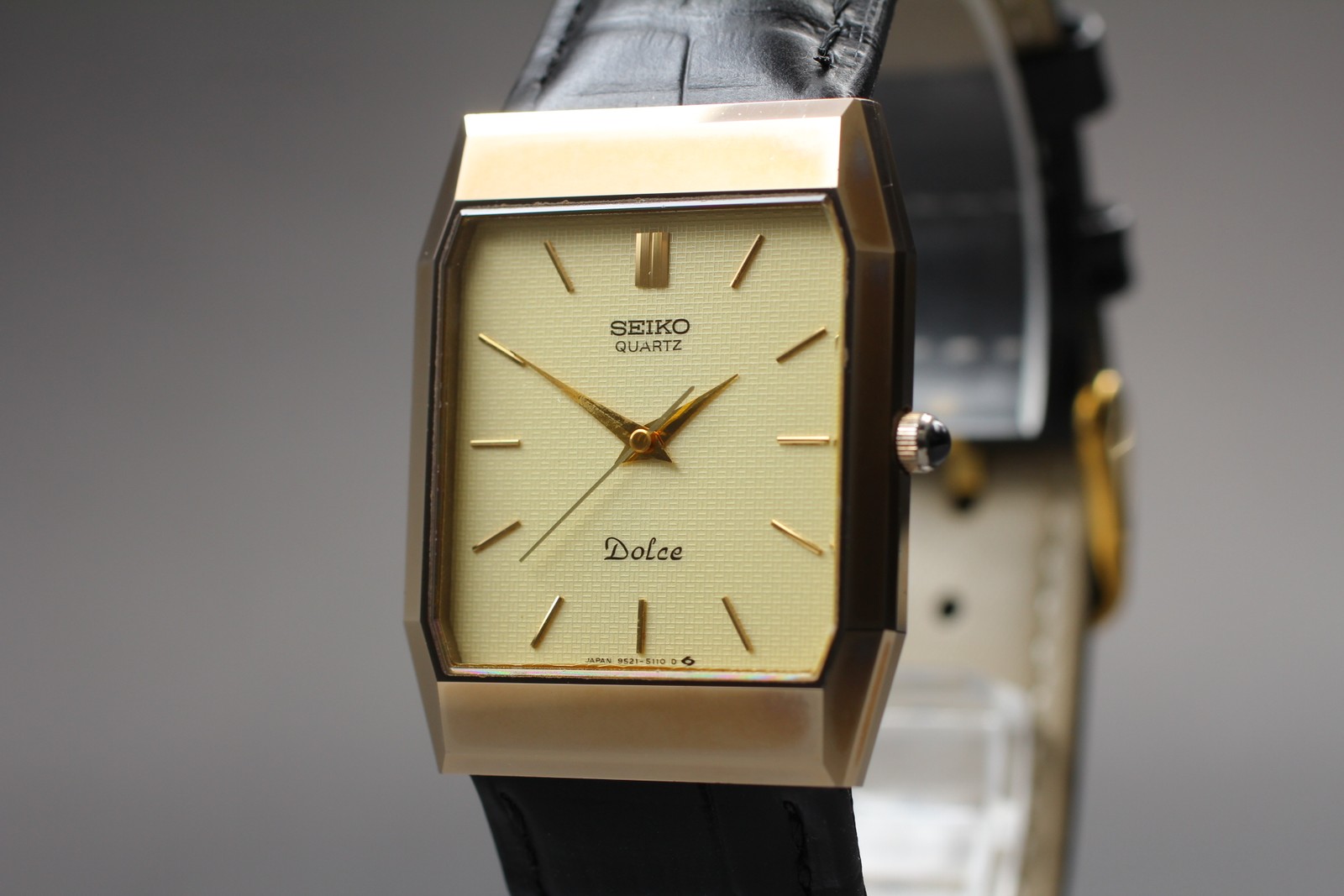 New Band [MINT]  Seiko Dolce 9521-5110 Quartz Mens Vintage Watch From JAPAN