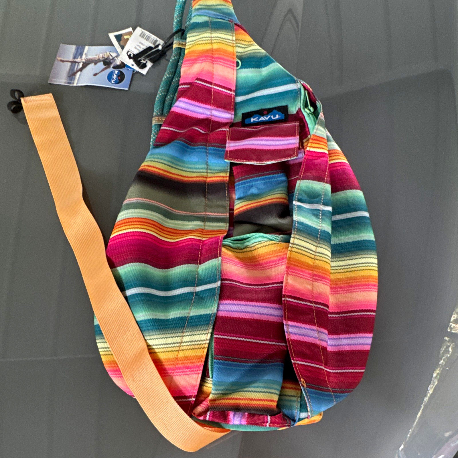 KAVU Rope Sling 6L Multicolor Zip Sling Bag Adjustable Strap 2 Pockets KAVU Rope Sling 6L Multicolor Zip Sling Bag Adjustable Strap 2 Pockets