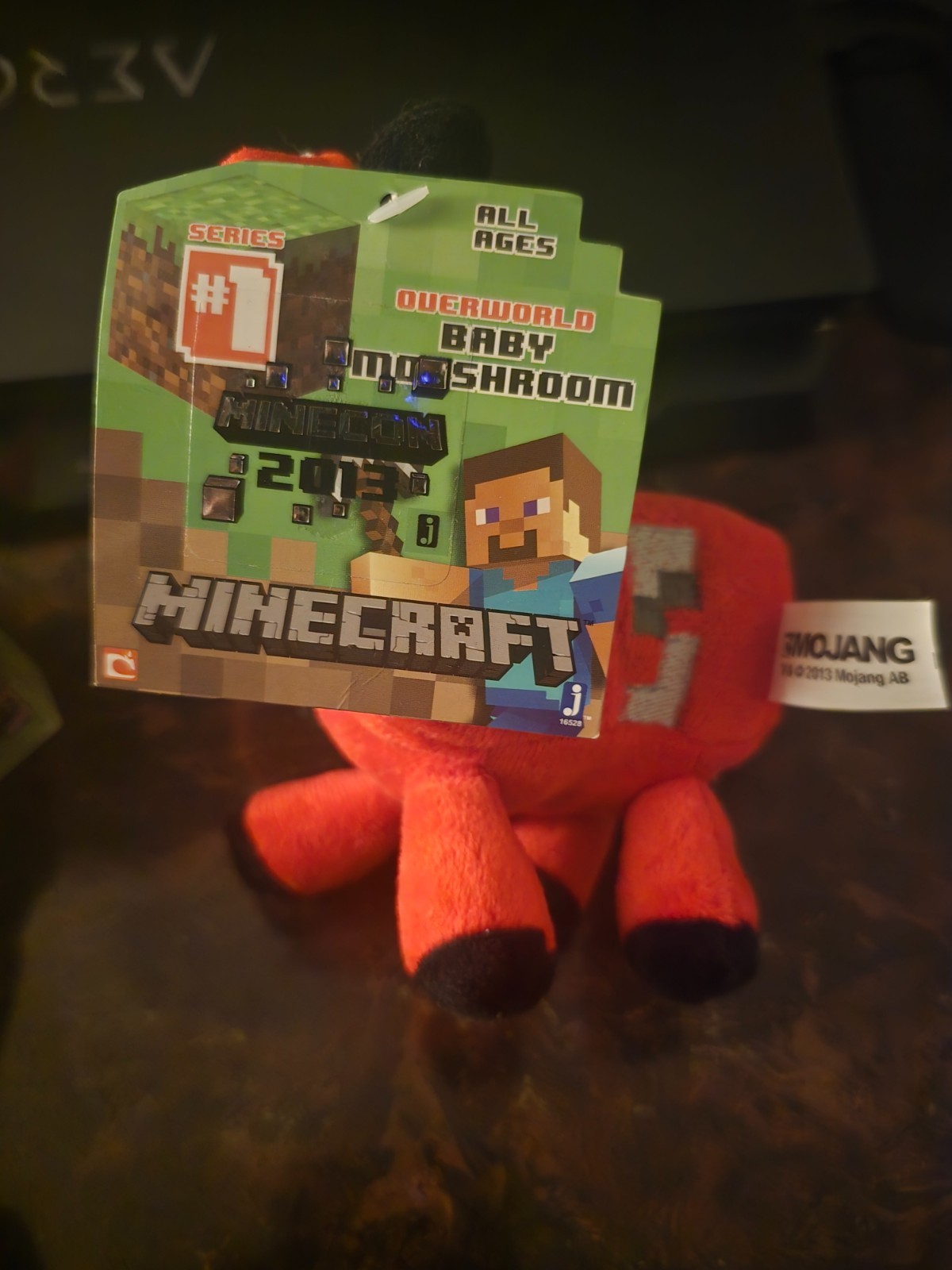 Minecraft Minecon 2013 Series 1 Overworld Baby Mooshroom Plush Mojang w/ Tag Minecraft Minecon 2013 Series 1 Overworld Baby Mooshroom Plush Mojang w/ Tag
