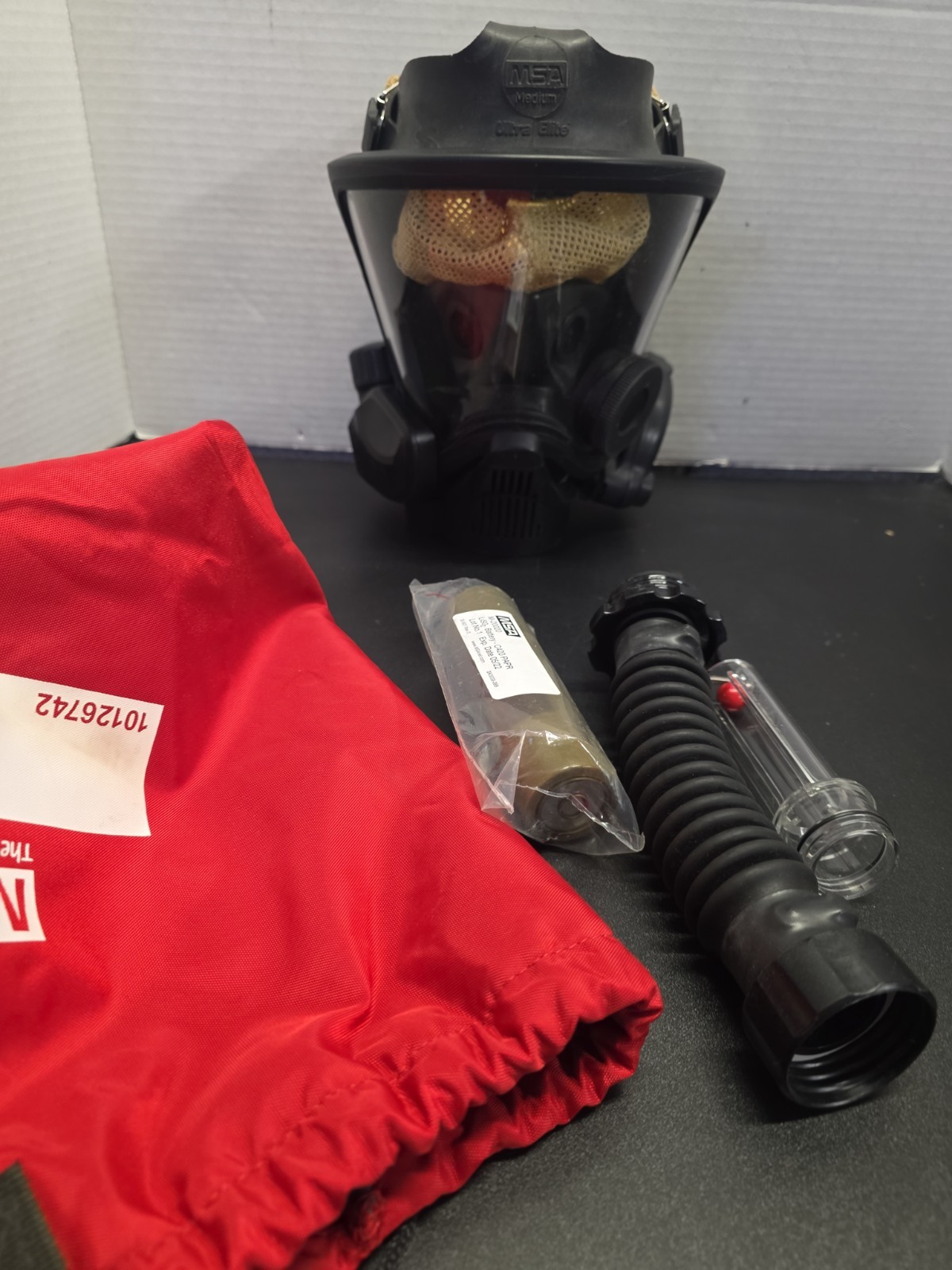 MSA 4500 Ultralite Frame SCBA with Ultra Elite (Med) Mask. MSA 4500 Ultralite Frame SCBA with Ultra Elite (Med) Mask.