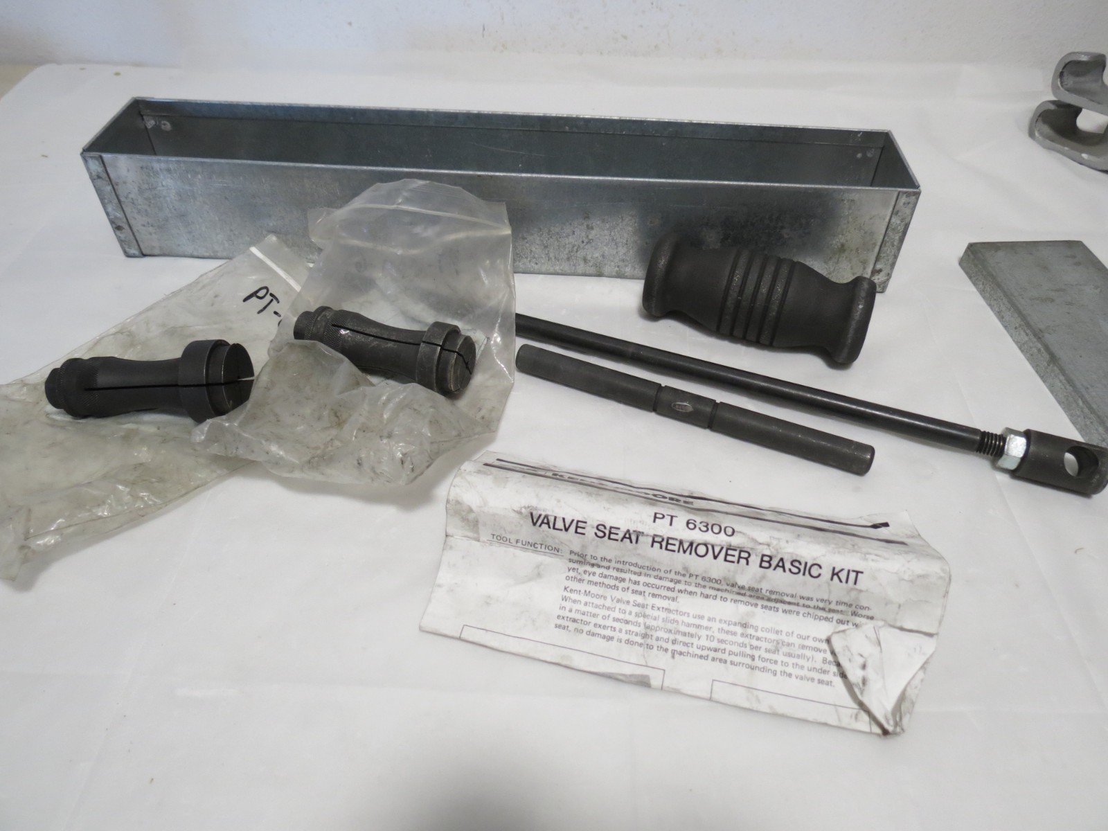 Kent Moore PT6300 Valve Seat Extractor Remover Kit w/ PT-6399-6 and PT-6399-9