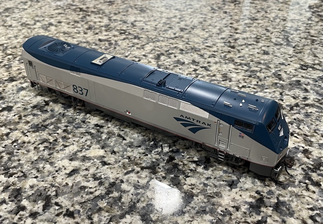 Athearn Genesis HO Scale P40DC Amtrak 837 DCC Ready