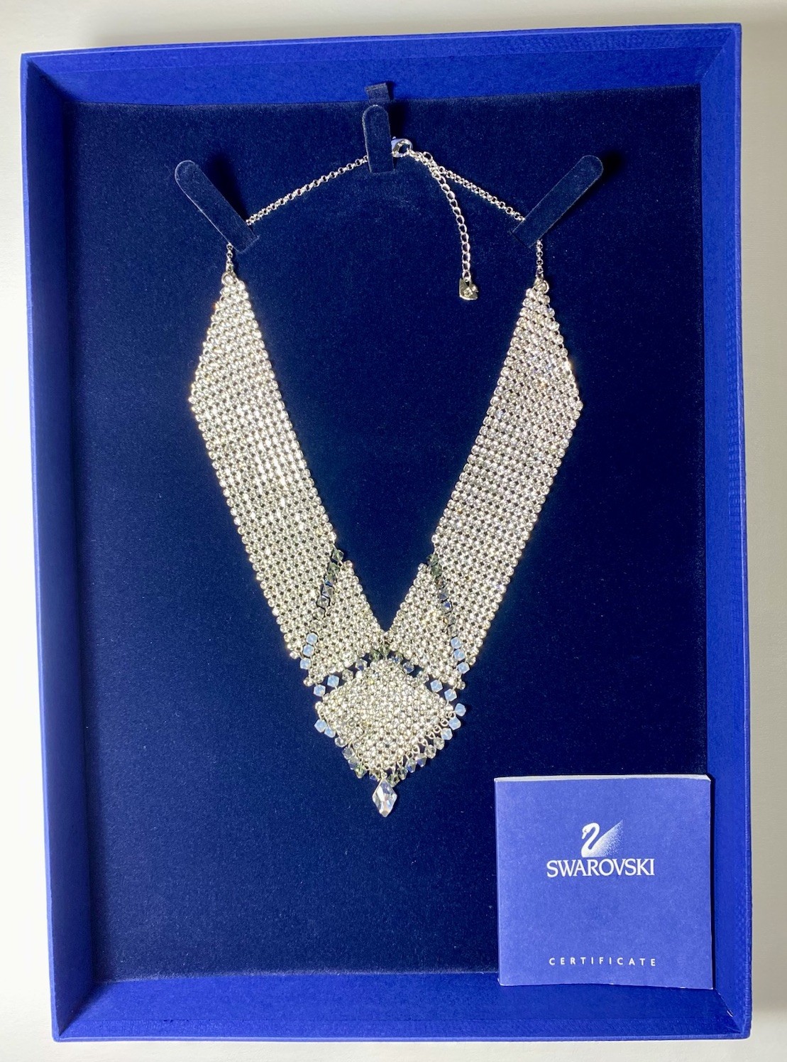 Gorgeous Swarovski Crystal Necklace