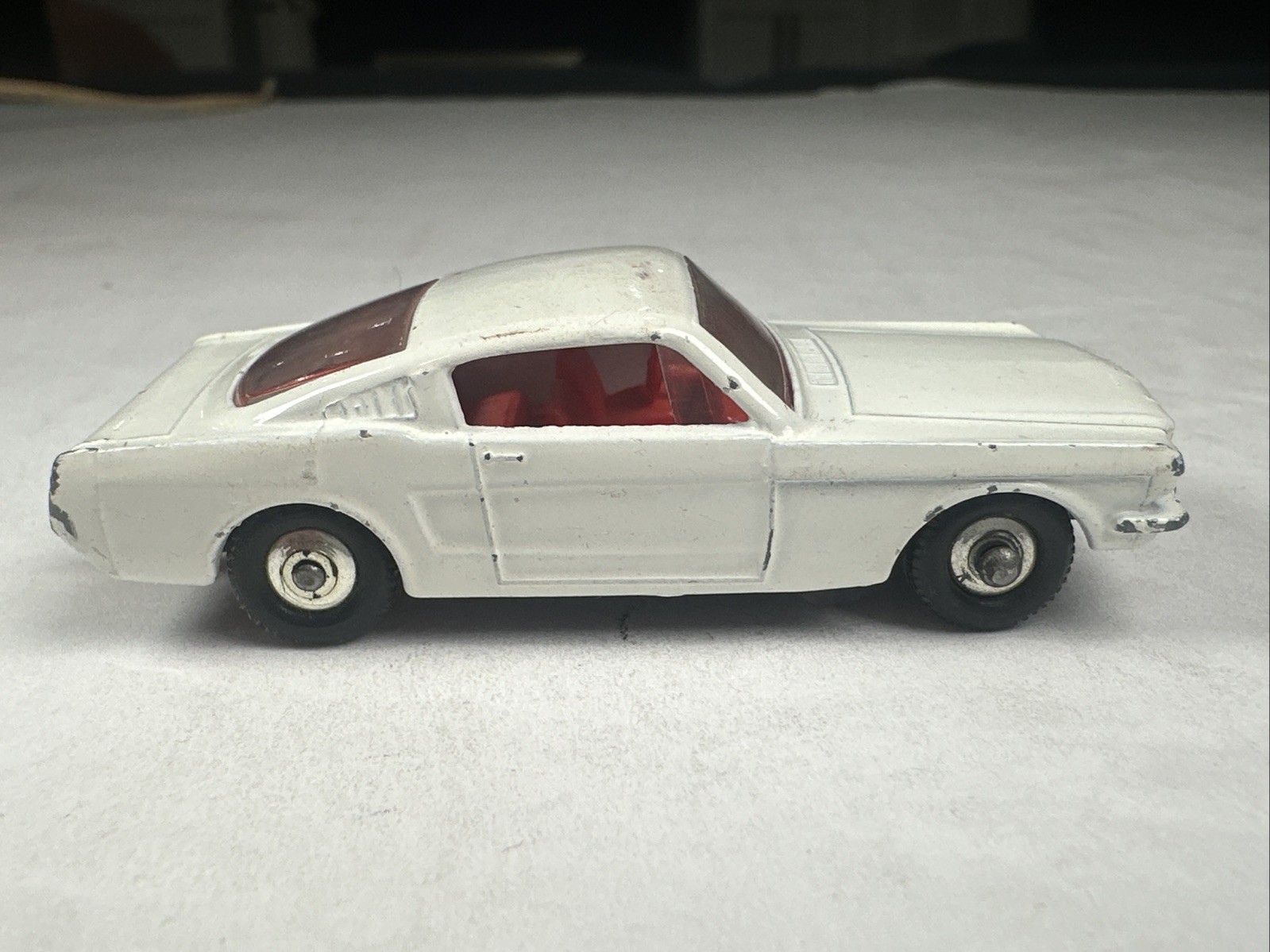 Matchbox Lesney No. 8 Steering Mustang 1960s Vintage White Red Interior