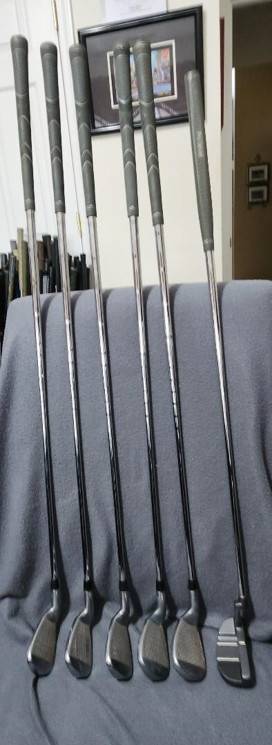 TITECH XGEN 6-PW+PUTTER WOMENS