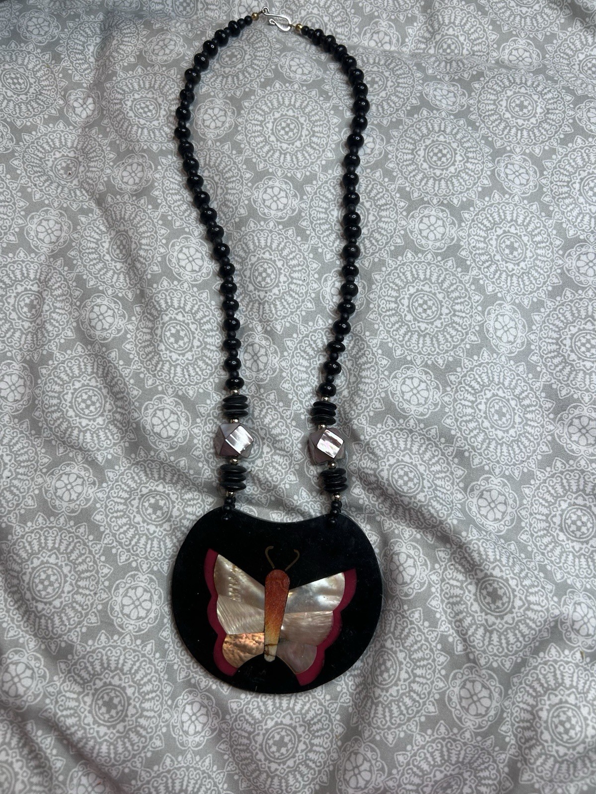 Vintage Lee Sands Style Butterfly Necklace MOP Inlay Black Resin Statement 80s Vintage Lee Sands Style Butterfly Necklace MOP Inlay Black Resin Statement 80s
