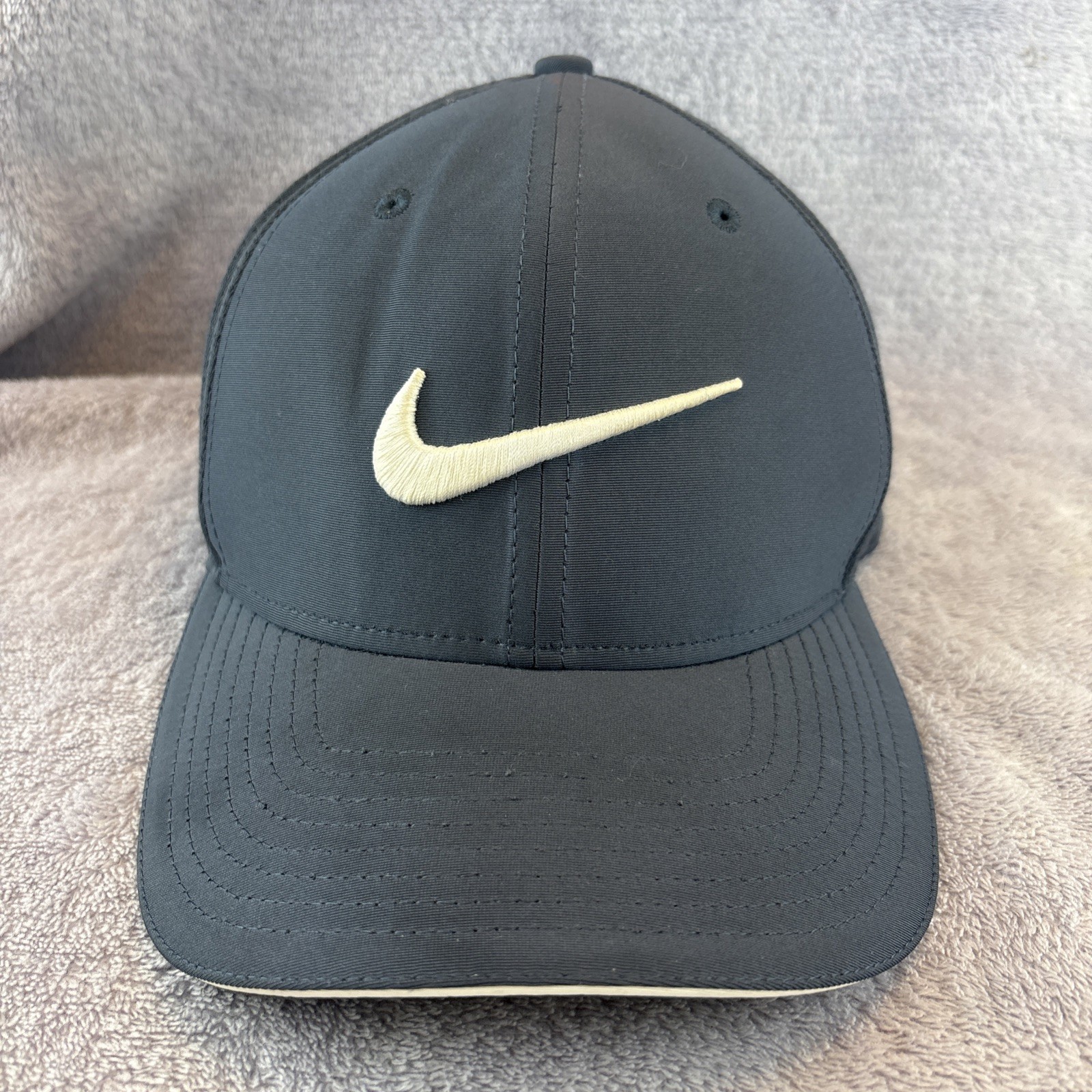 Nike Classic 99 Dri-Fit Hat Blue White L Swoosh Golf Baseball Cap T35